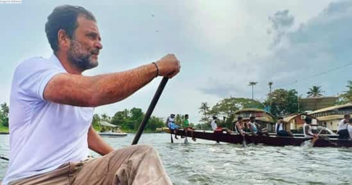 Kerala: Congress MP Rahul Gandhi participates in a snake boat race in Punnamada lake
